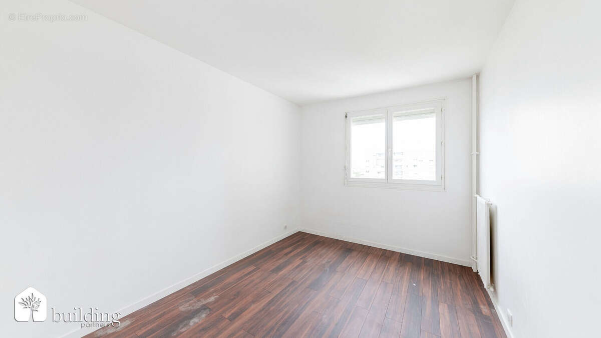 Appartement à LEVALLOIS-PERRET