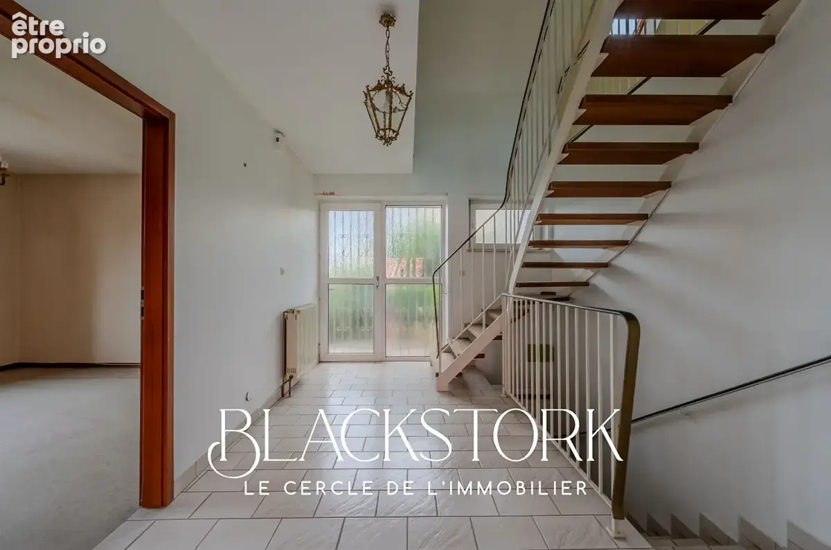 Maison spacieuse à fort potentiel - photo 7