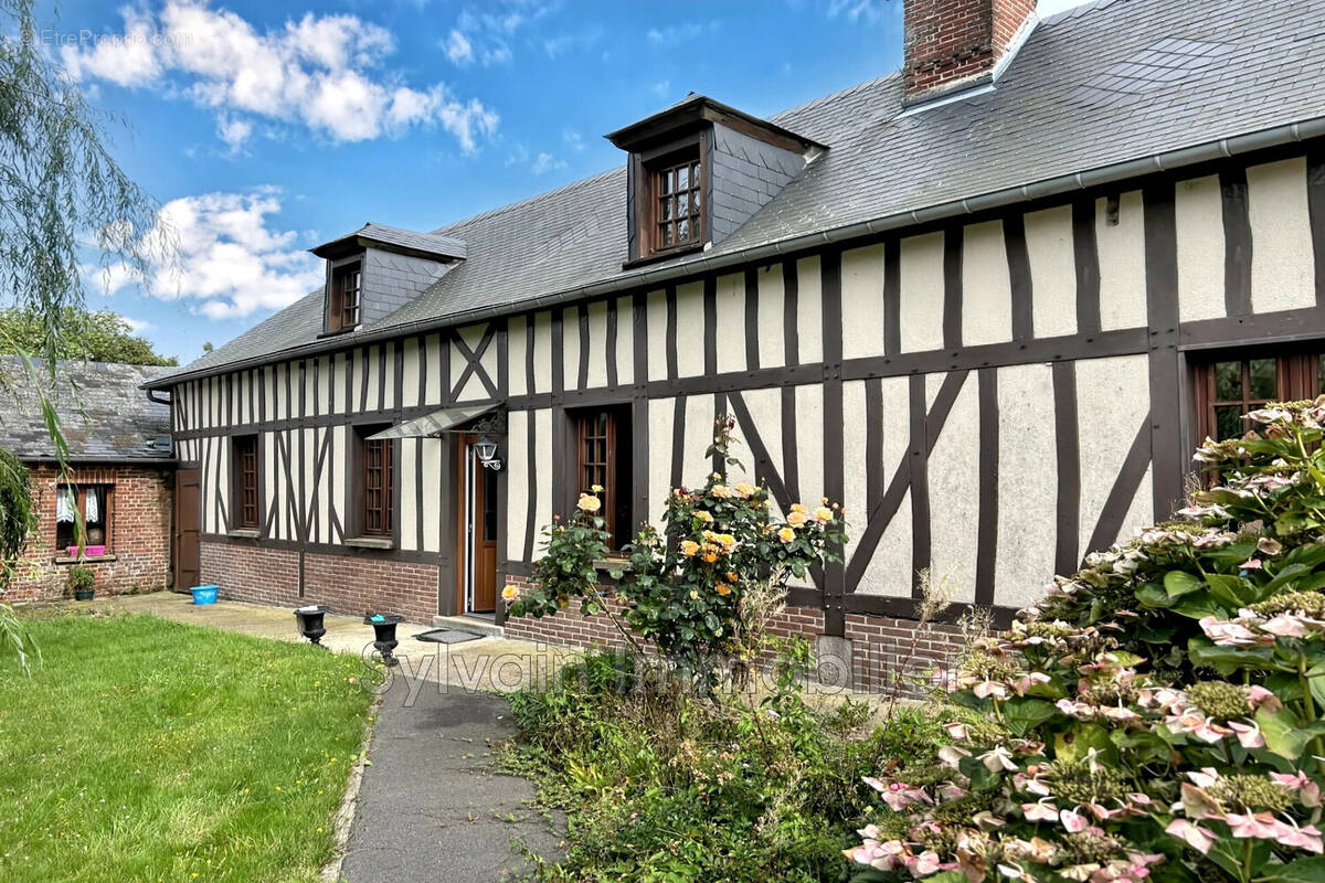 Maison à FORMERIE