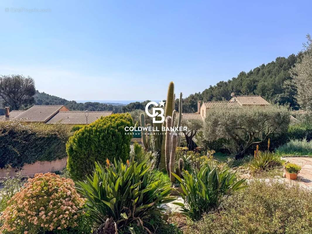 Maison à LA VALETTE-DU-VAR