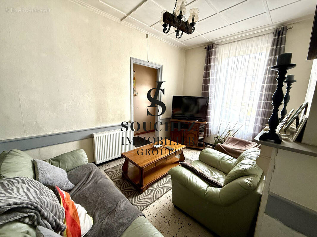 Maison à MONTIGNY-EN-GOHELLE