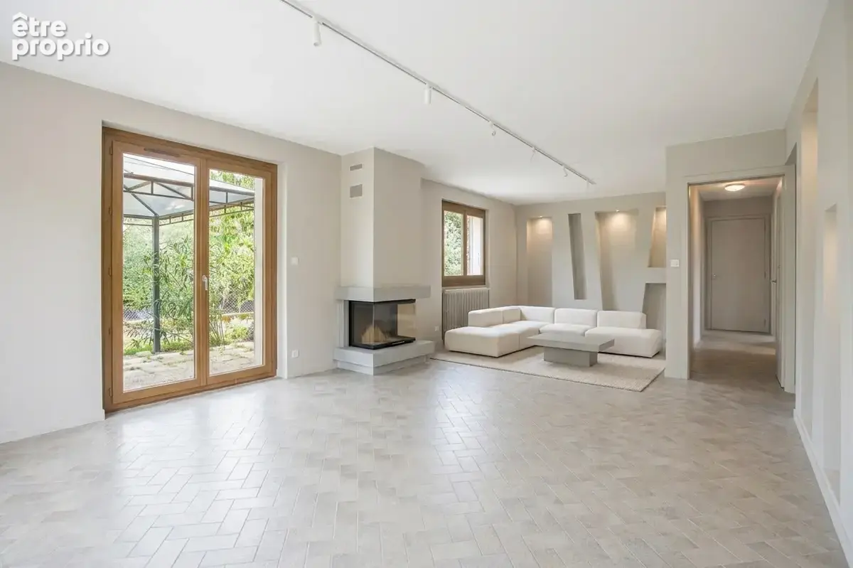 Maison individuelle à rénover sur belle parcelle plate de 1 000 m2 - photo 5