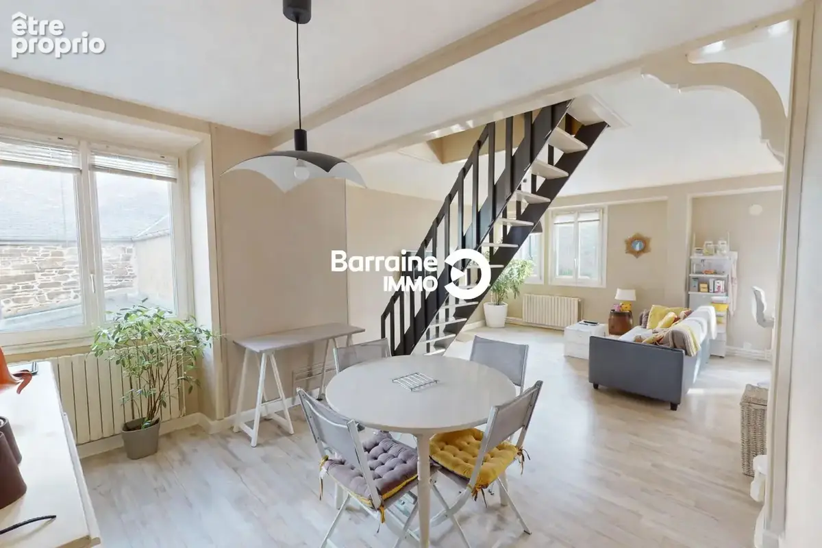 À vendre : Appartement spacieux de 5 pièces à Plourin les Morlaix ! - photo 7