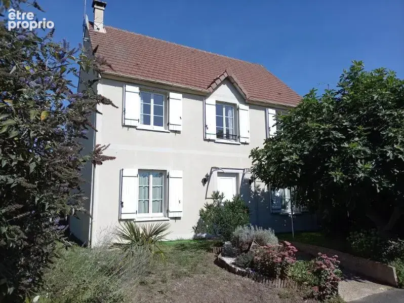 Photo Maison à Chambly au prix de 344 000€