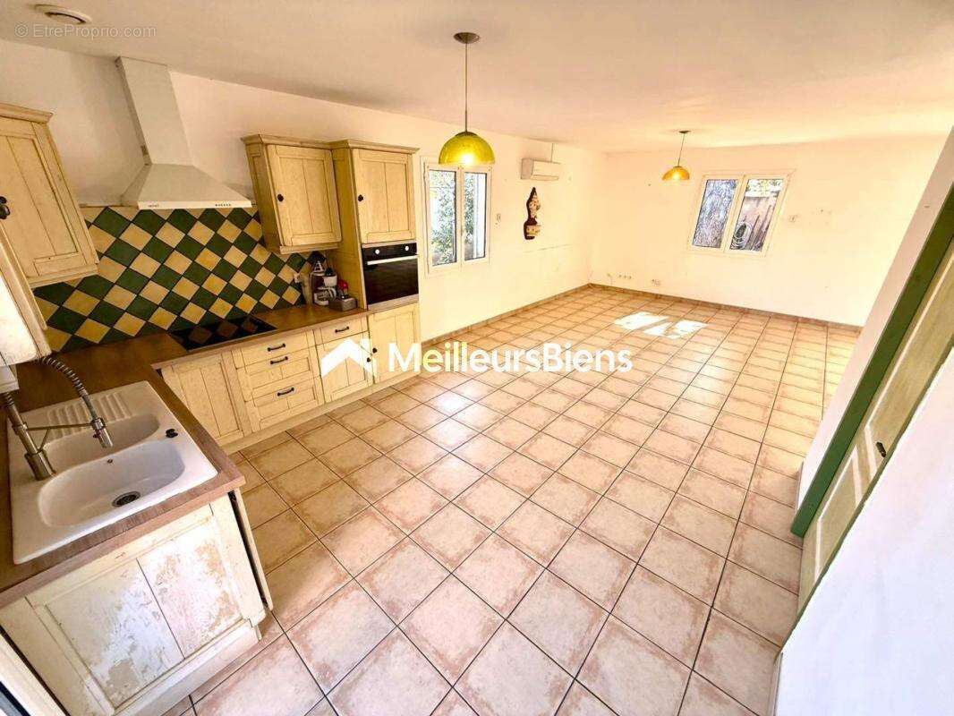 Maison à ESPIRA-DE-L'AGLY