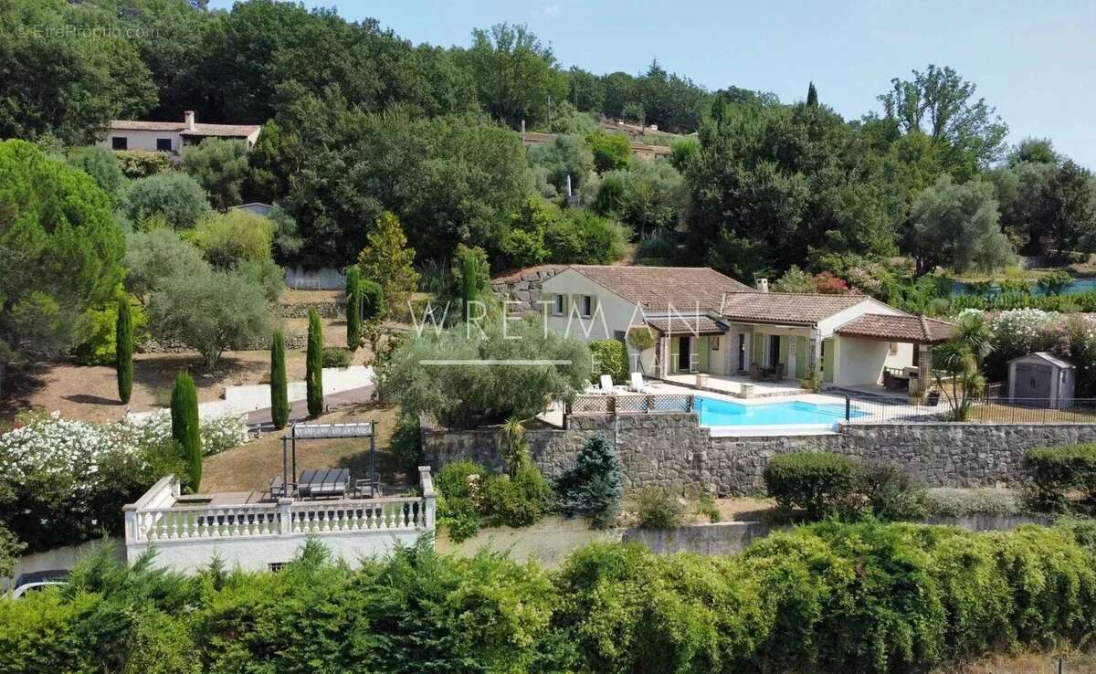 Maison à MONTAUROUX