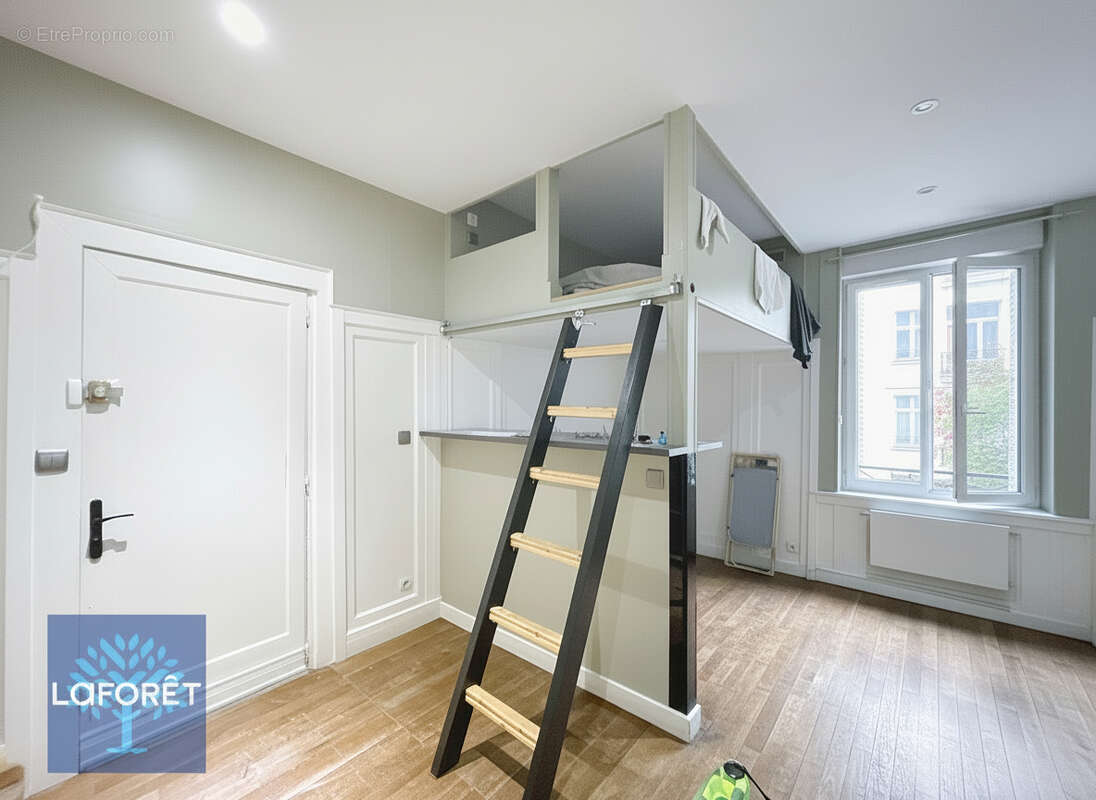 Appartement à FOUGERES