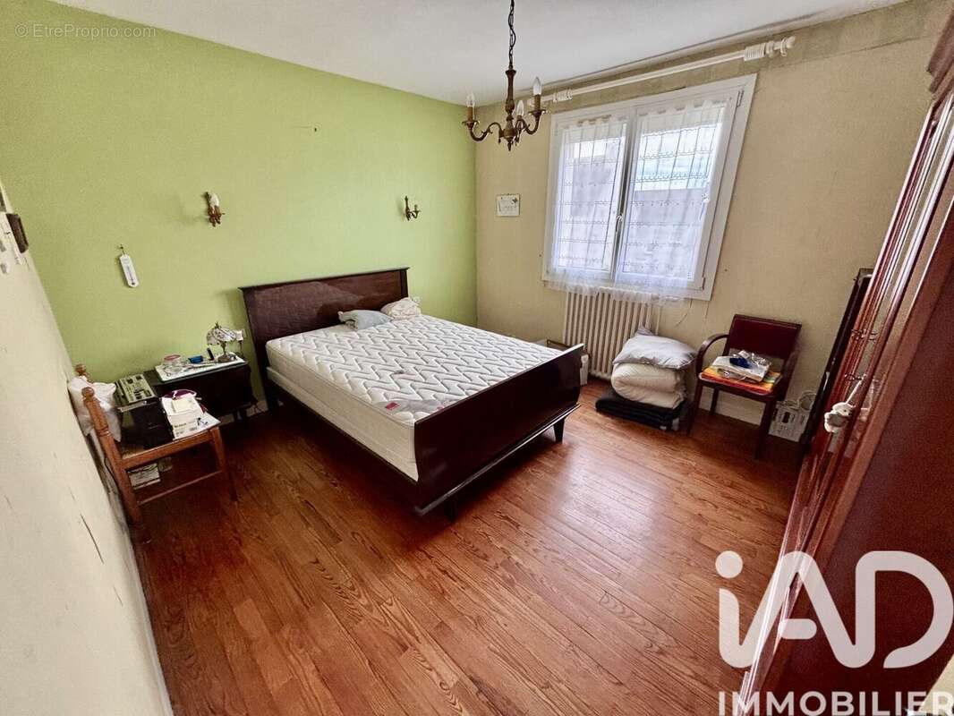 Photo 5 - Maison à LANDIVISIAU