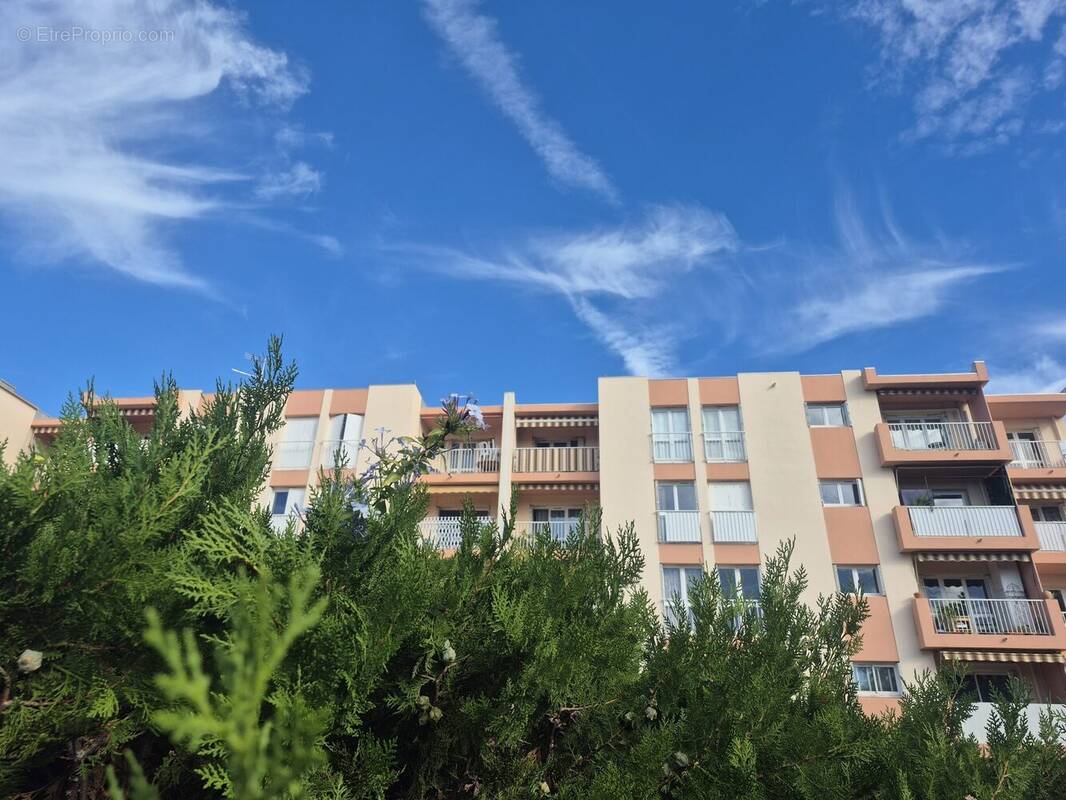 Appartement à LA VALETTE-DU-VAR