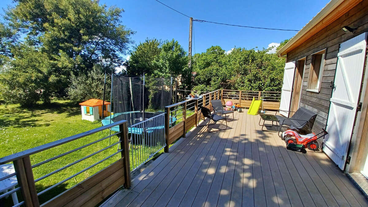 Maison à BEAUMONT-SUR-LEZE