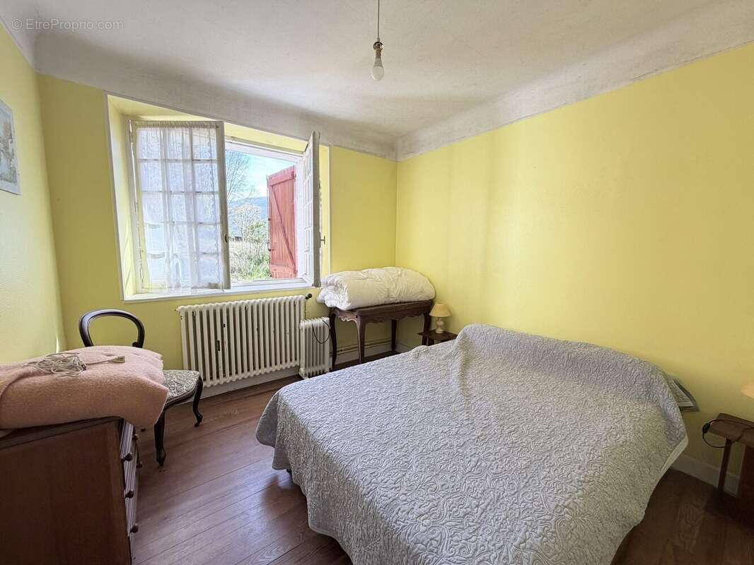 Maison 390 m² à Ascain  - photo 4