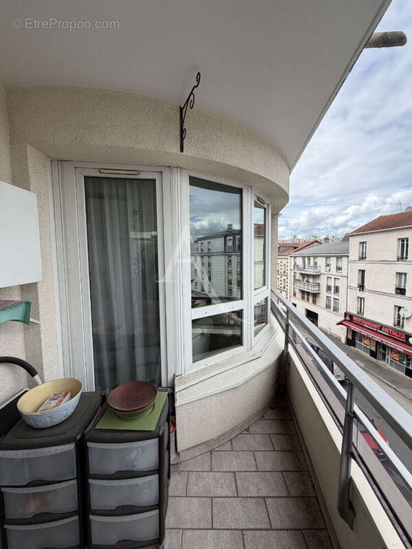 Appartement à LE BOURGET