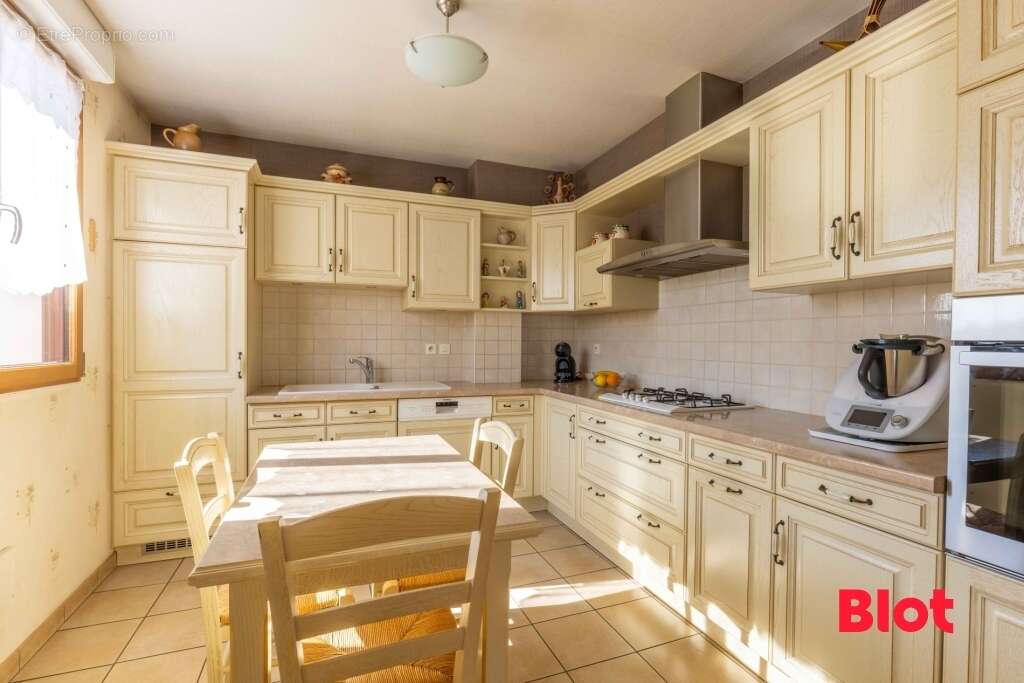 Maison à THORIGNE-FOUILLARD