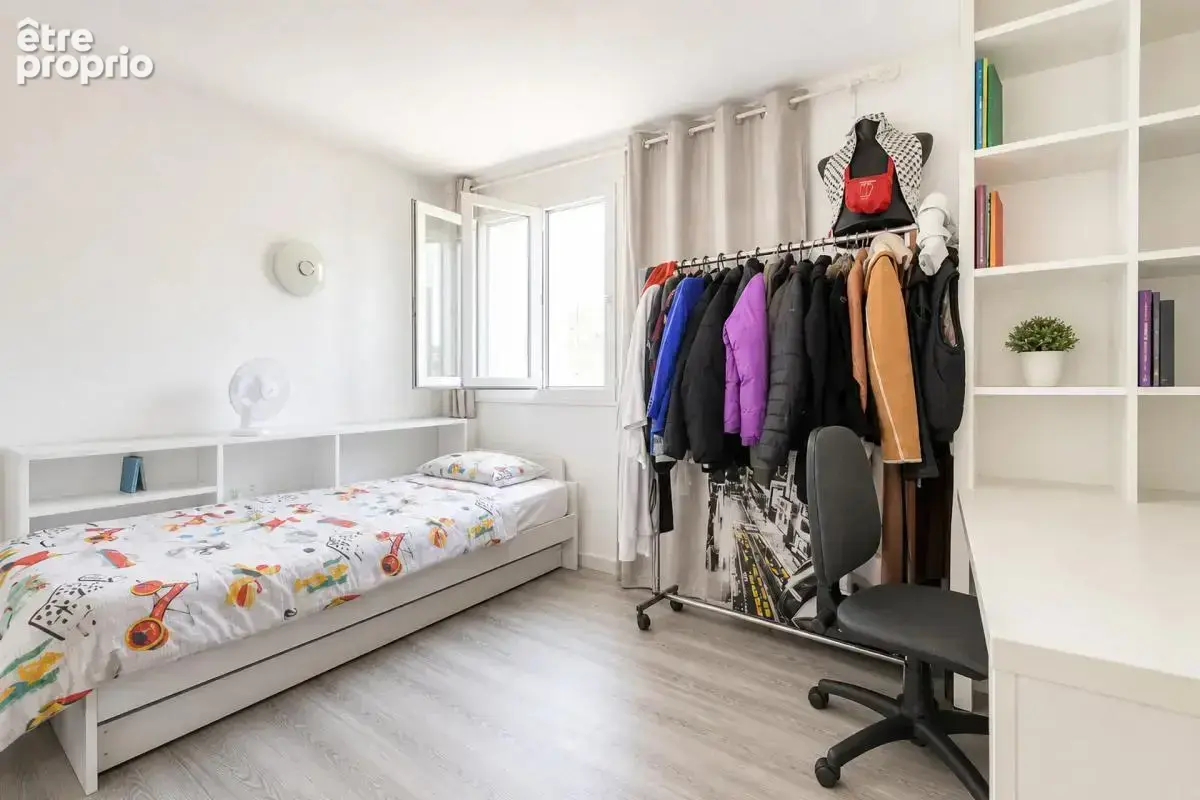 Appartement de 4 pièces de 81 m² à Livry-Gargan - photo 7