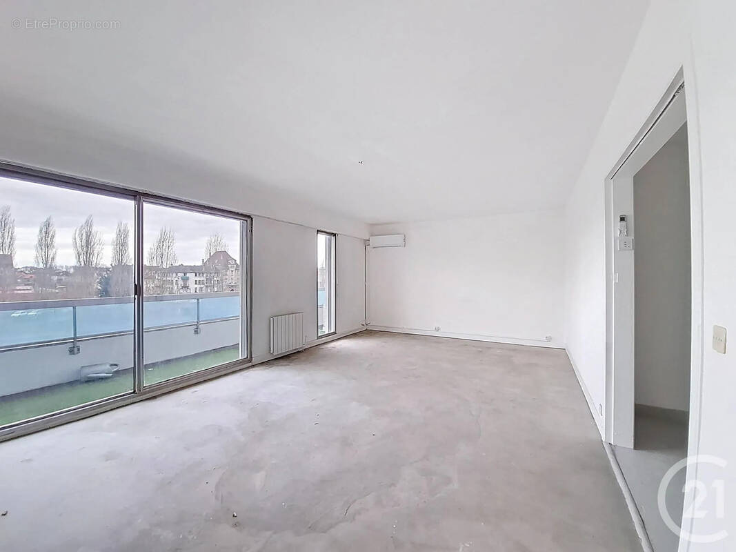 Appartement à MELUN