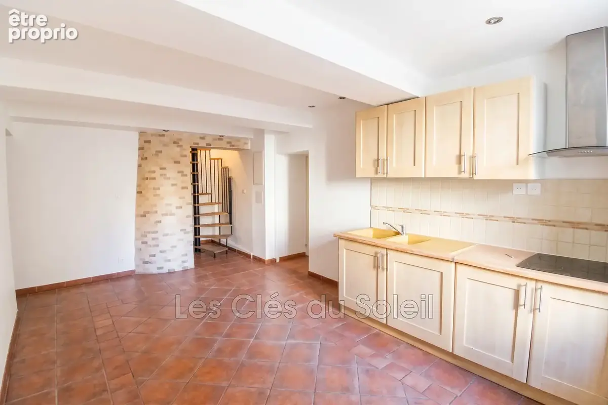Appartement à BRIGNOLES
