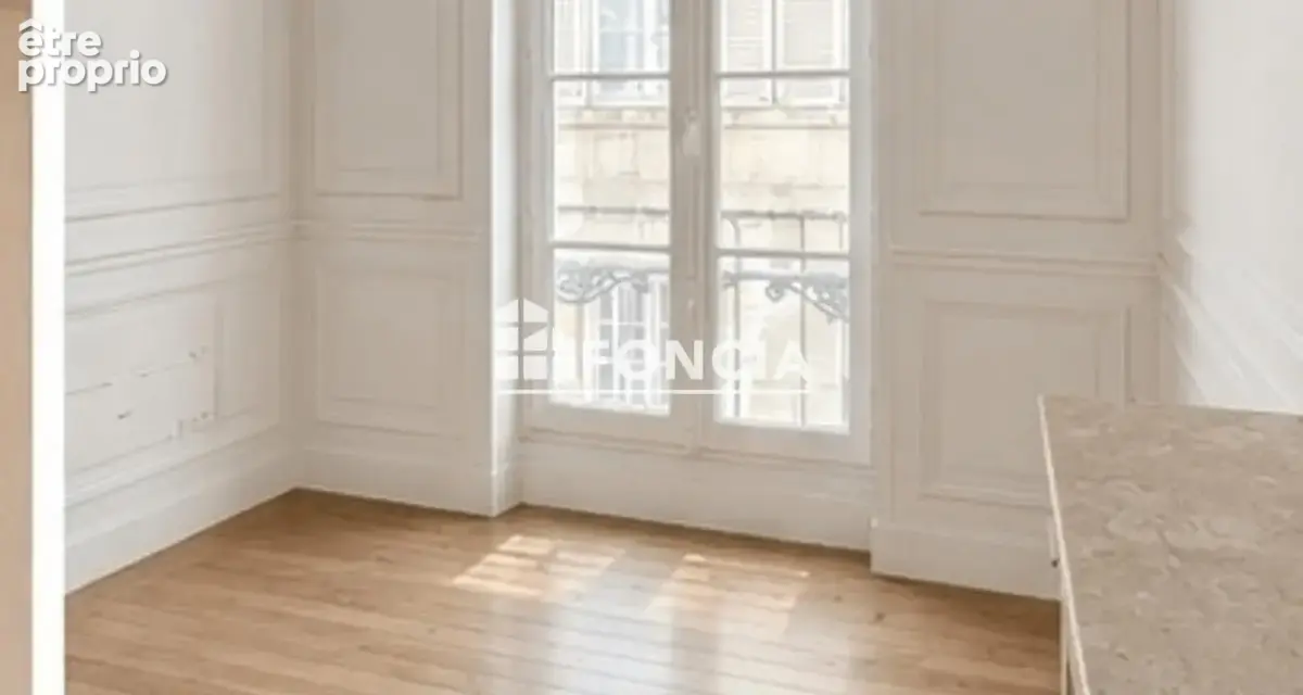 La Rochelle – Cœur Historique  Appartement de caractère 87 m² - photo 4