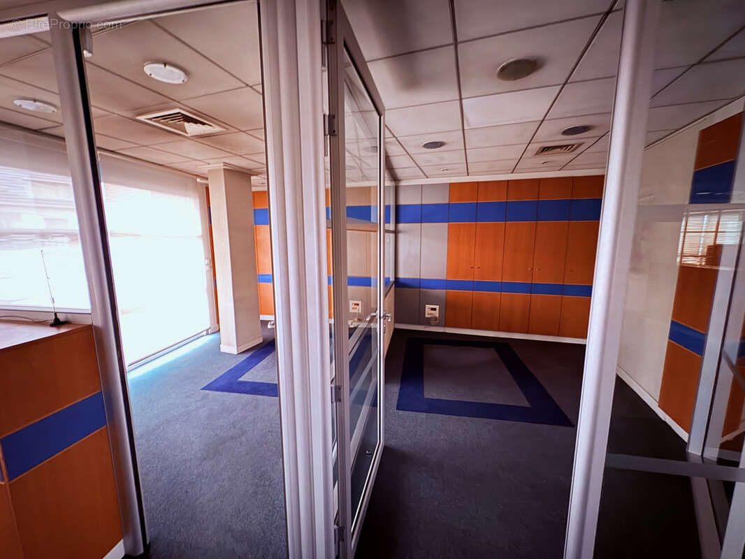 Commerce à VIRY-CHATILLON