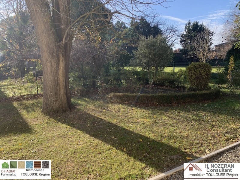 Maison à PECHBONNIEU