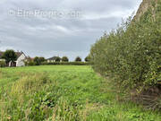 Terrain à SAINT-BENOIT-DU-SAULT