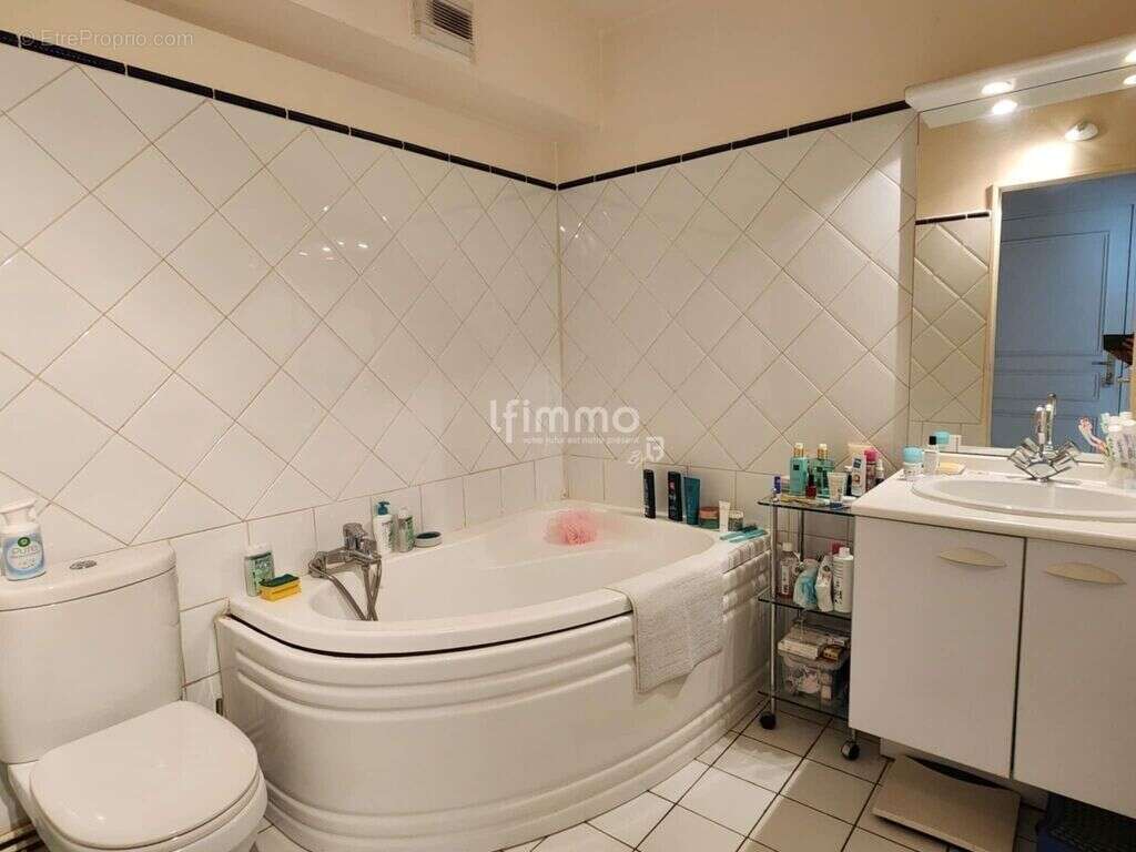 Appartement à CHAMPIGNY-SUR-MARNE