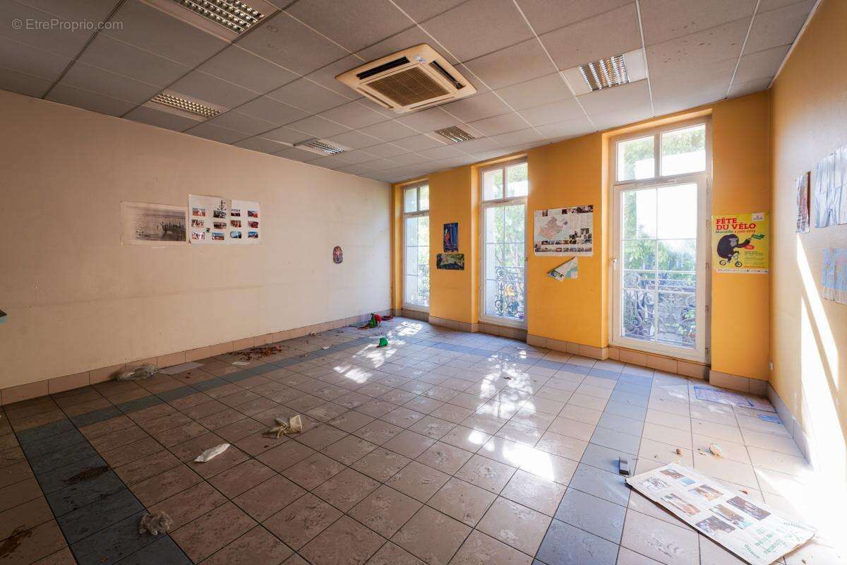 Appartement à MARSEILLE-6E