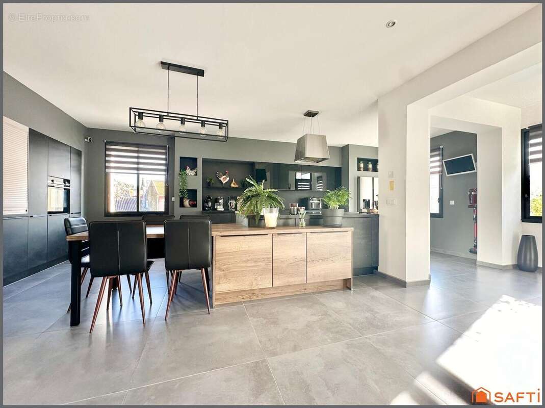 Photo 7 - Maison à LES ANGLES