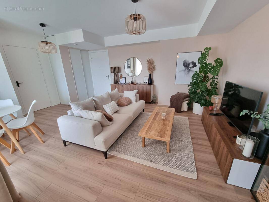 Appartement à GRIGNY