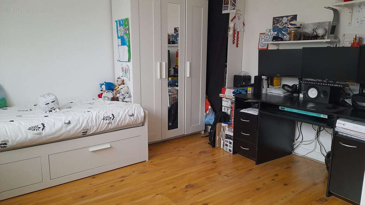 Appartement à BULLION