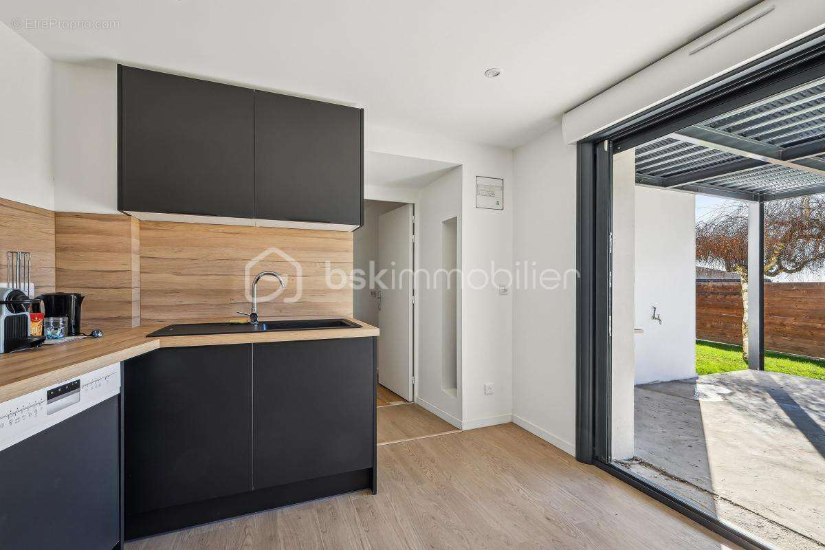 Maison à LE PLESSIS-ROBINSON