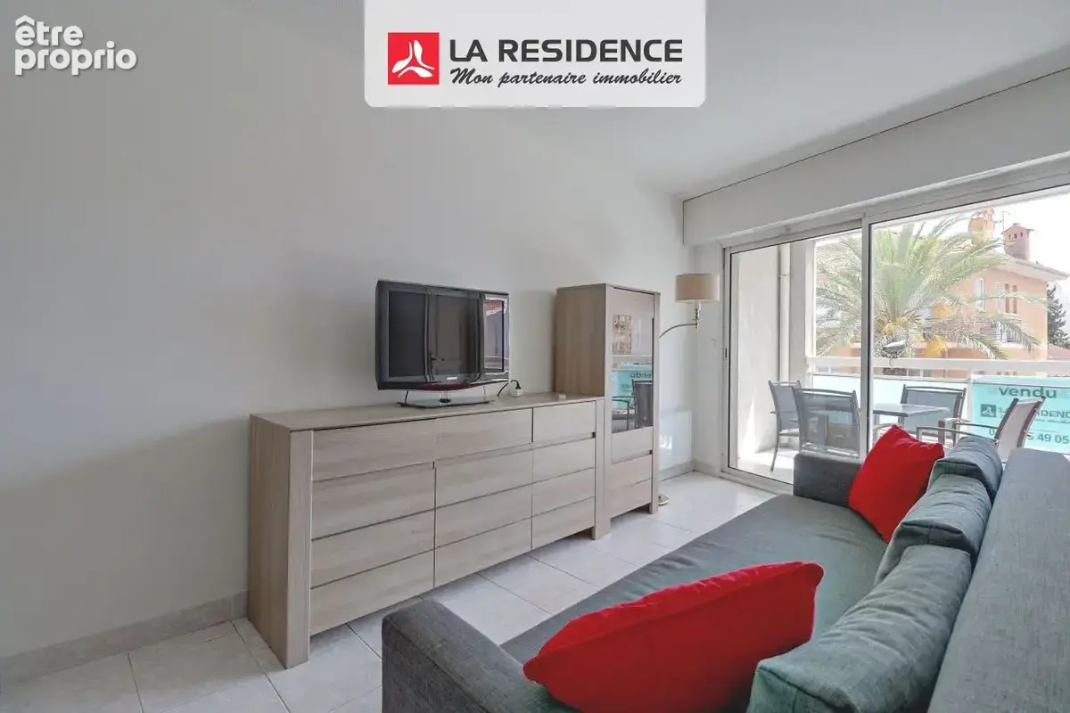 Appartement 35 m² à Saint-Raphael  - photo 7
