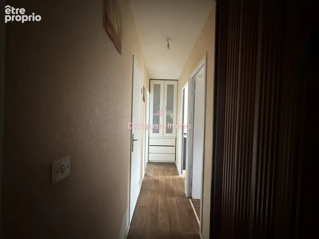 Appartement 4 pièces 85 m² à vendre à Savigny-Le-Temple (77176) - photo 7
