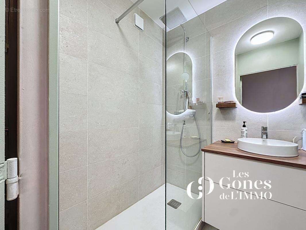 Appartement à TASSIN-LA-DEMI-LUNE