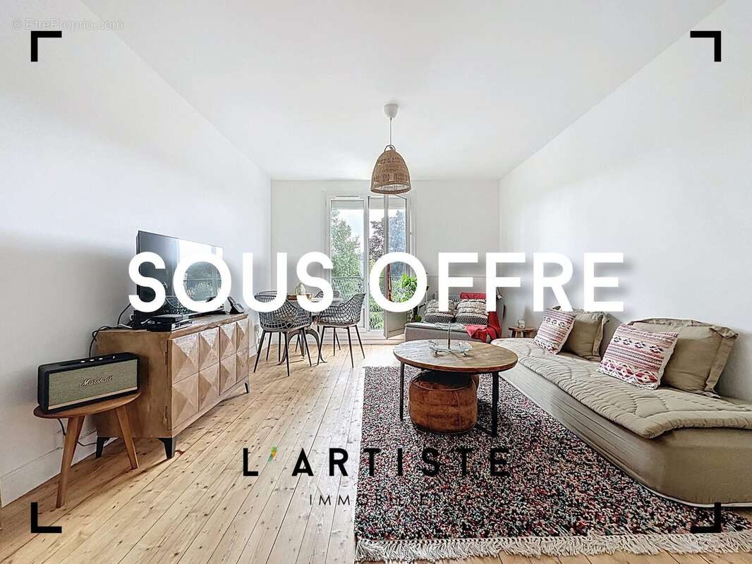 Appartement à SAINT-ETIENNE-DU-ROUVRAY