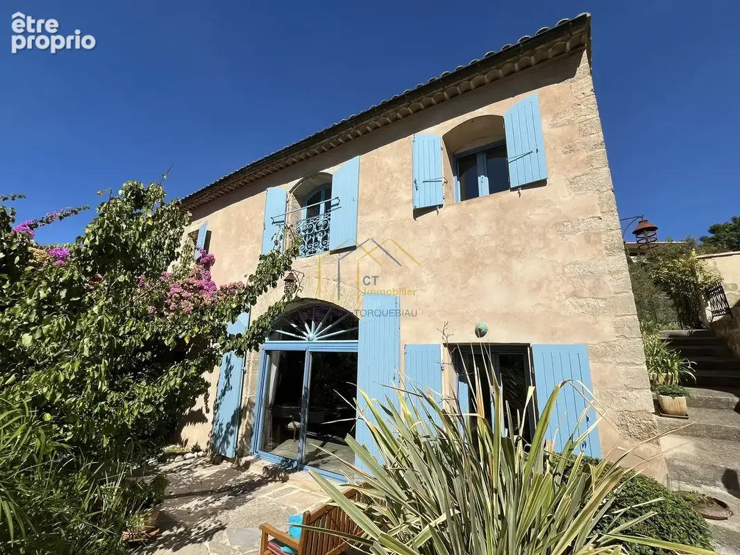 Maison de type vigneronne de 205m2 avec jardin et piscine - photo 6