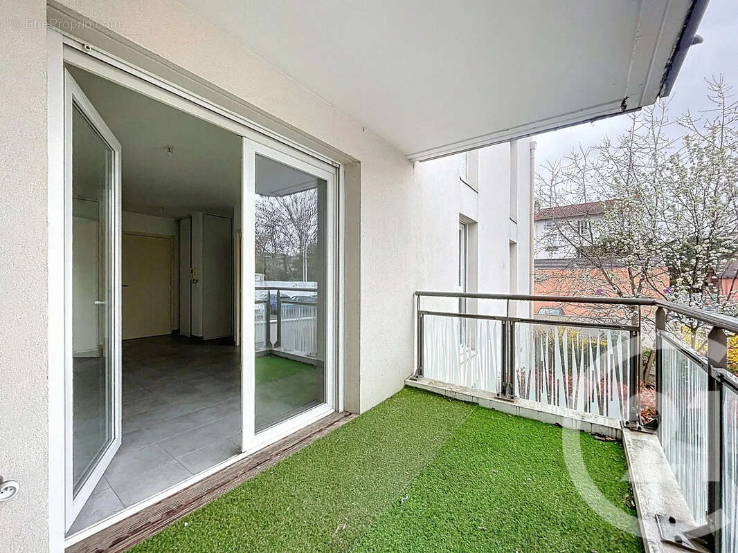 Appartement à LYON-8E