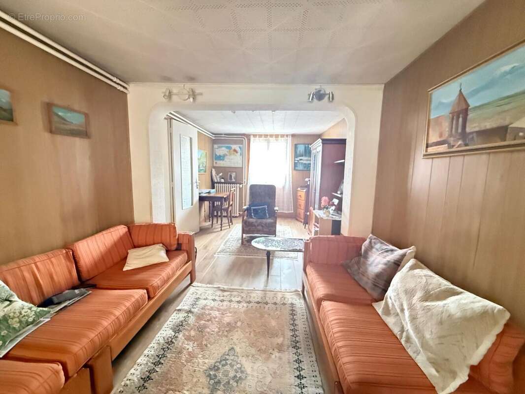 Maison 282 m² à Alfortville  - photo 7