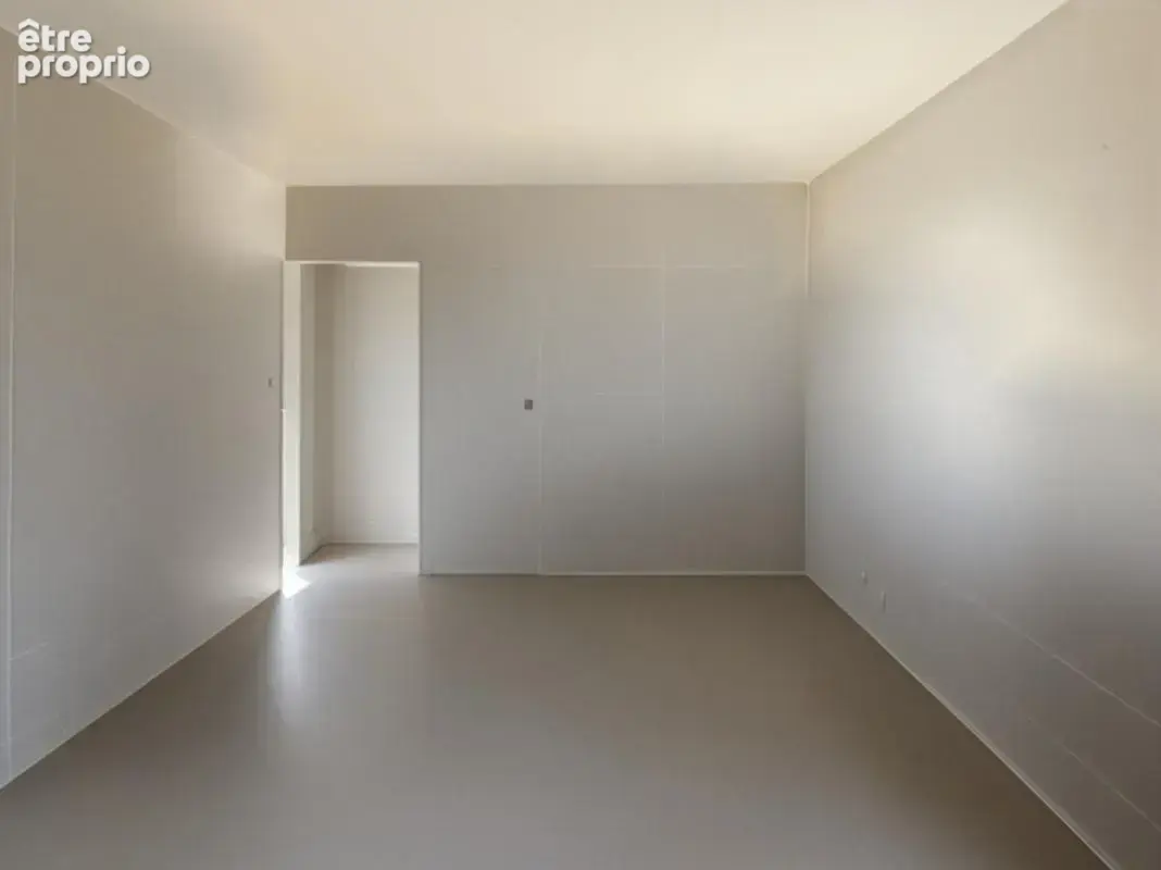 SEVRAN (93) – T2 45 m² avec balcon sans vis-à-vis, ascenseur, parking et RER B - photo 8