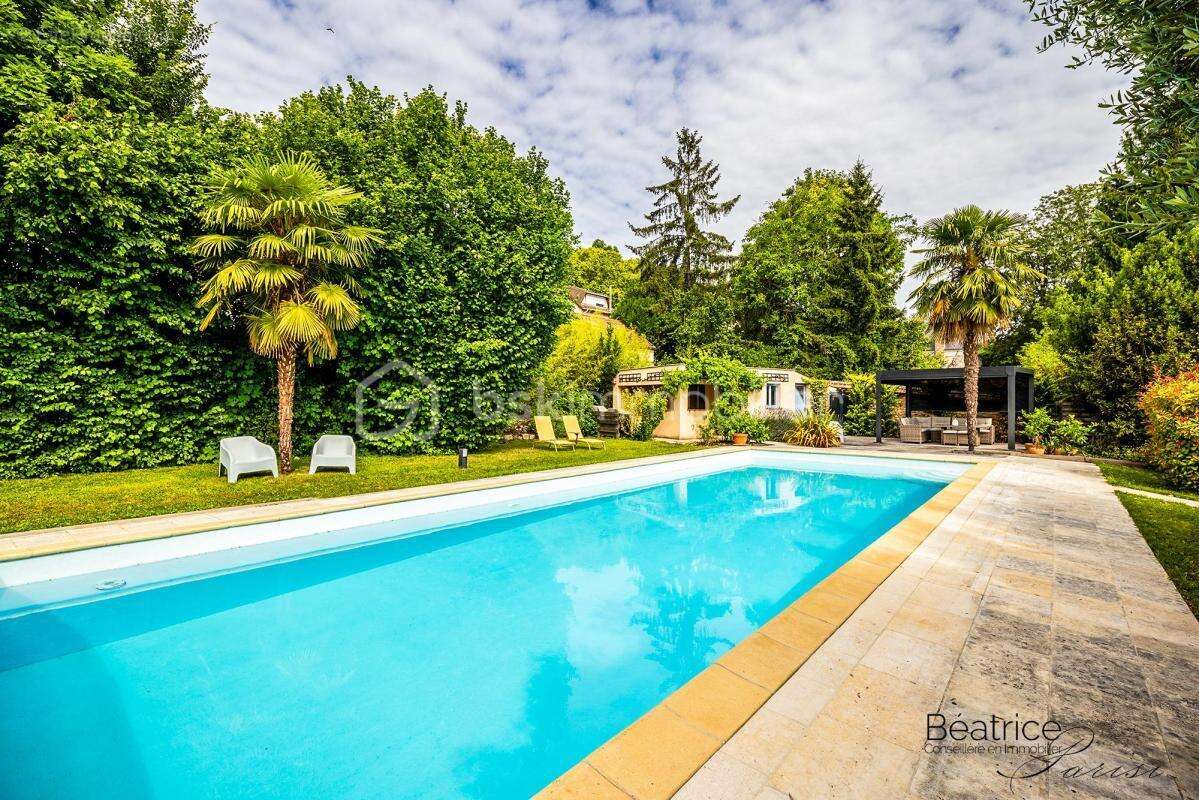 Demeure d'exception avec piscine - photo 17