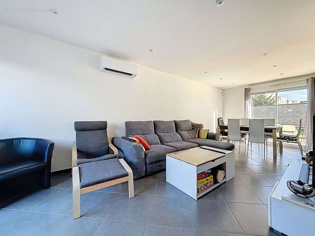 Maison à NANTEUIL-LES-MEAUX