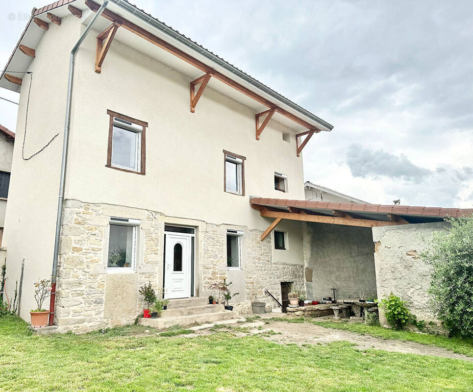 Maison à SAINT-SAVIN