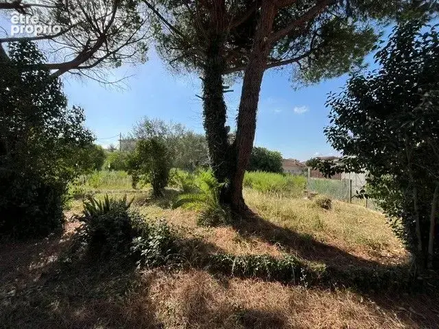 Terrain à bâtir de 300 m² à LA ROQUETTE-SUR-SIAGNE (06) - photo 5