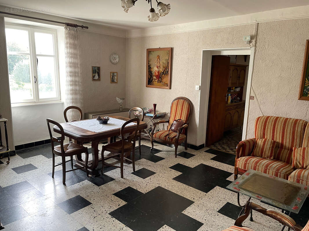 Maison à SAINT-FLORENT-SUR-AUZONNET