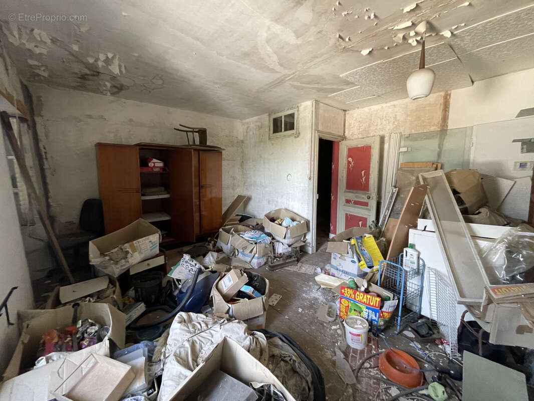 Maison à LAQUEUILLE