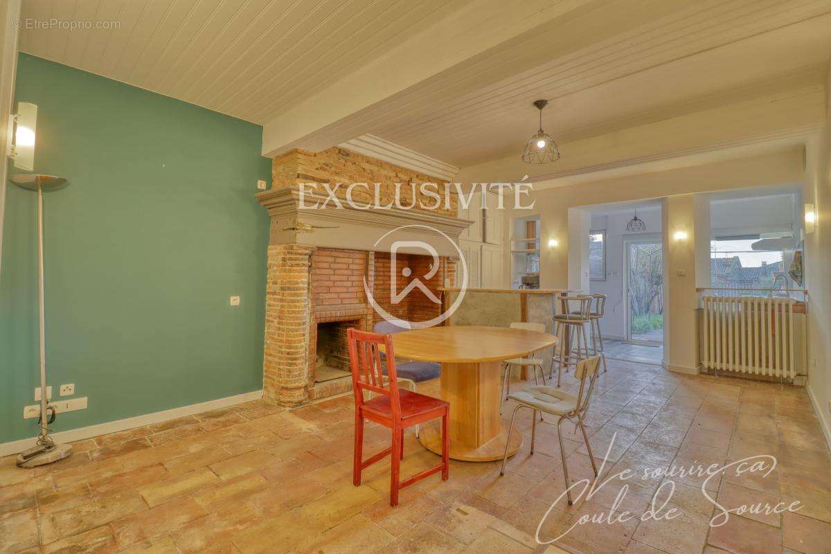 Maison à BEAUMONT-DE-LOMAGNE