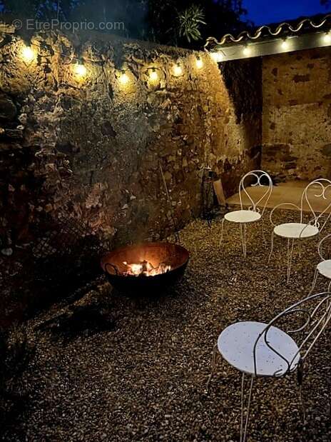 Maison à SAINT-CHINIAN