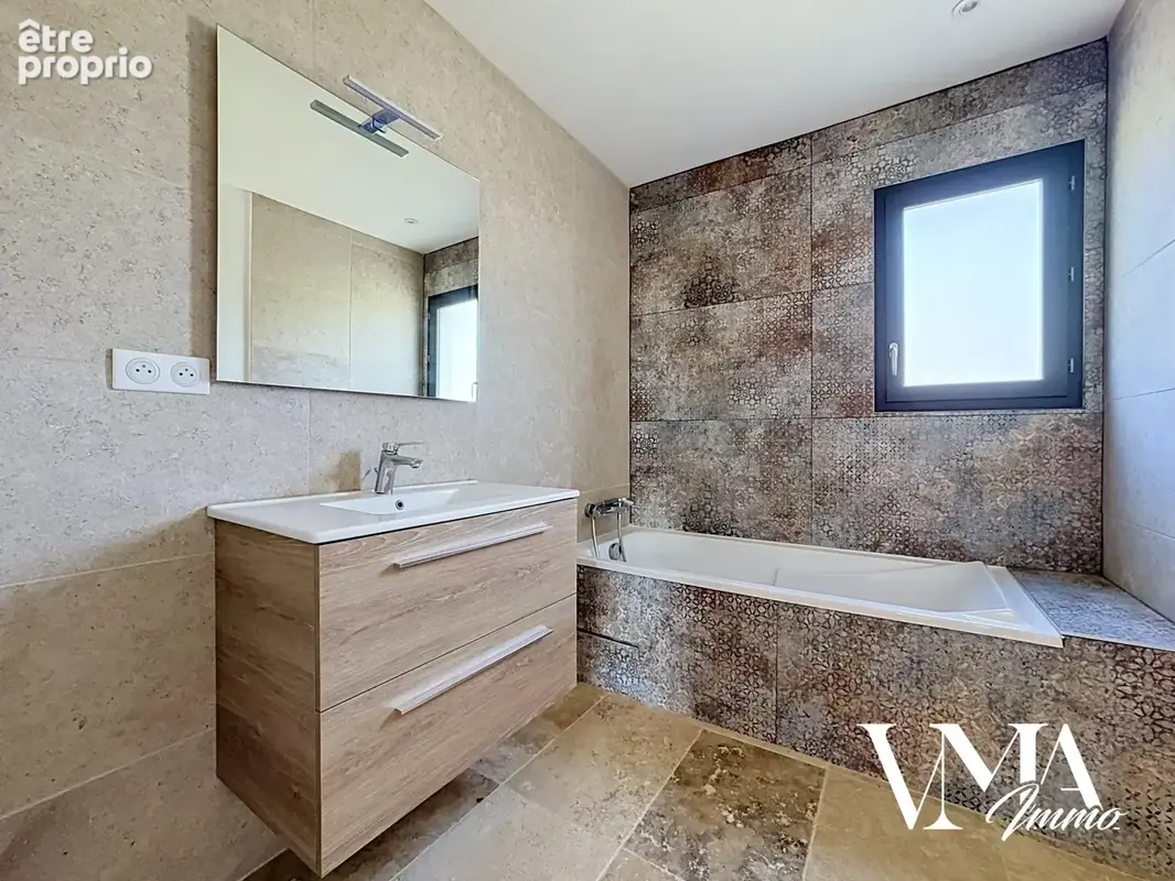 Au coeur du village de Lucenay / Maison de 112m2 - photo 13