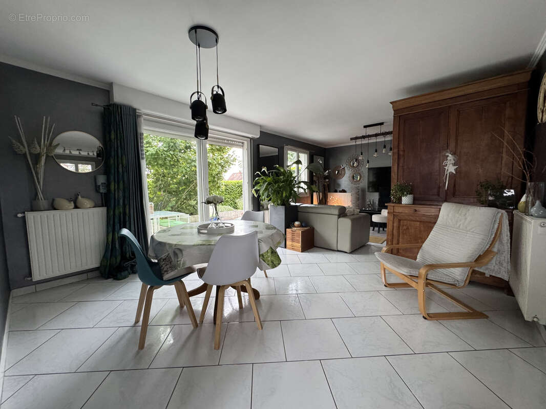 Maison à VILLERS-COTTERETS