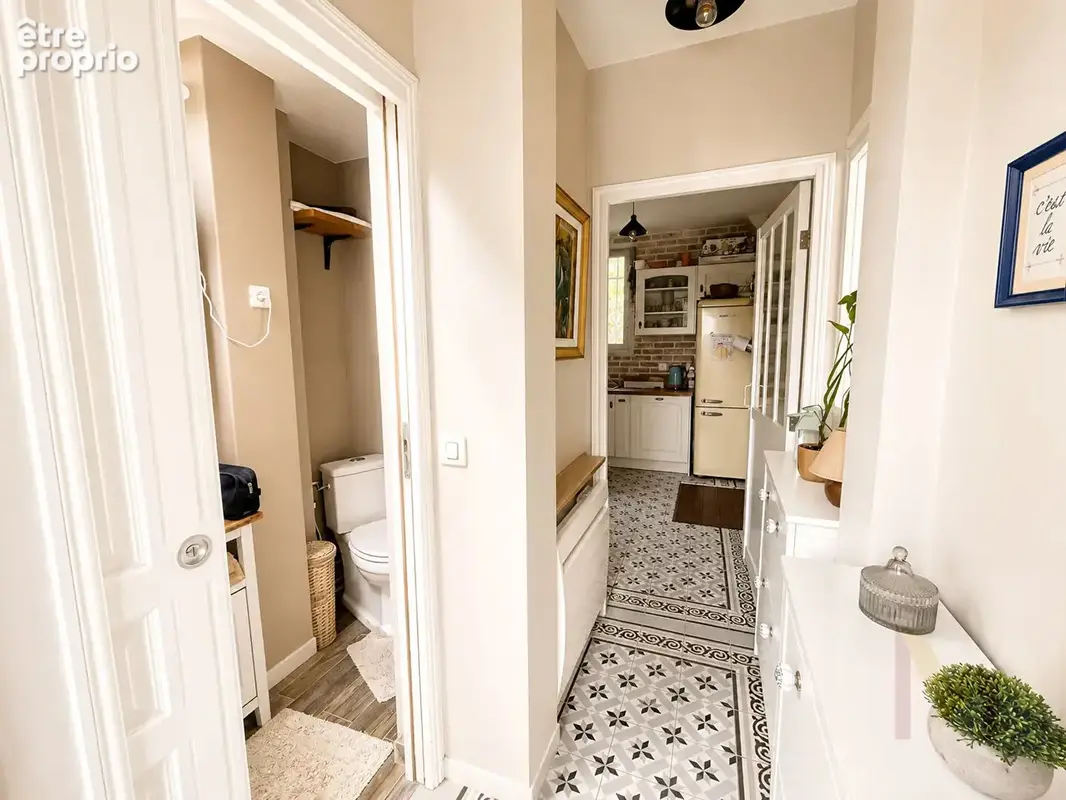 Maison pleine de charme en meulière, au calme et proche RER E - photo 3
