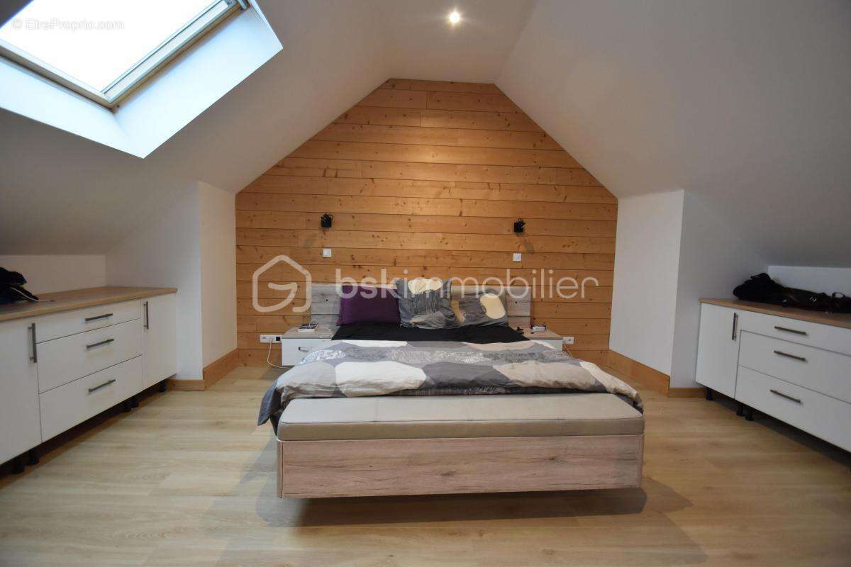 Maison à BOISVILLE-LA-SAINT-PERE